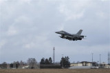 Hà Lan, Đan Mạch nhất trí chuyển giao máy bay F-16 cho Ukraine