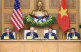 越南政府总理范明政和美国总统乔·拜登出席越美投资与改革创新高级别会议
