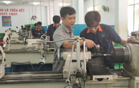 为高职学生毕业后找到合适工作创造条件