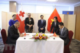 Việt Nam-Tonga ký kết thông cáo chung về thiết lập Quan hệ Ngoại giao