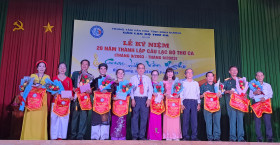 Giao lưu văn nghệ các câu lạc bộ thơ ca