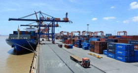 Vietnam potentially becomes global transit hub