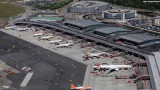 Đức: Sân bay Hamburg tạm dừng các chuyến bay do đe dọa tấn công