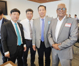 Promote cooperation and investment between Binh Duong and Ontario (Canada)