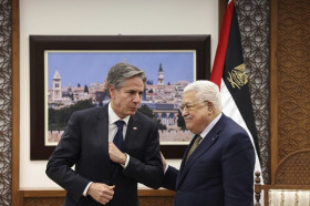 Tổng thống Palestine Abbas kêu gọi ngừng bắn ngay lập tức ở Gaza