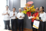 Provincial Party Secretary visits and congratulates world bodybuilding champion Ho Huy Binh