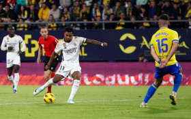Real Madrid trở lại đỉnh bảng La Liga
