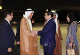 Thủ tướng tới Dubai, bắt đầu tham dự COP28 và các hoạt động song phương tại UAE
