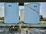 Oil spill drill organized at Binh Thang port warehouse