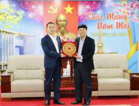 中国企业前来平阳探索投资合作机会