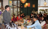 “越南餐厅里的越南语书架”：传播对越南的热爱