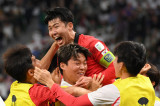 Thoát hiểm ngoạn mục, Hàn Quốc vào tứ kết Asian Cup