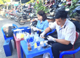 Huyện Phú Giáo: Kiểm tra an toàn vệ sinh thực phẩm thị trường tết