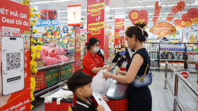 Goods market for Tet: Prices remain stable