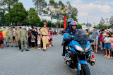 Các lực lượng phối hợp bảo đảm an toàn giao thông lễ rước Cộ Bà