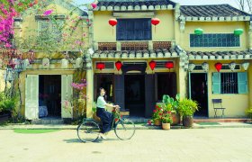 Phim trường Cối Xay Gió:  “Tọa độ” check in không thể bỏ lỡ