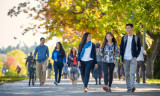 加拿大政府收紧留学生政策是否对越南大学生造成影响？