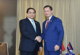越南政府总理范明正会见柬埔寨首相洪玛奈