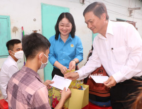 省人民议会在一半任期内留下的印记（一）