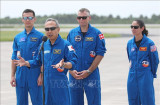 Nhóm phi hành gia Trạm vũ trụ quốc tế về Trái Đất