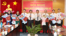 省委颁发干部工作决定