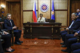 美国国务卿会见菲律宾总统