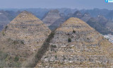 Các đỉnh núi 'kim tự tháp' gây xôn xao Trung Quốc
