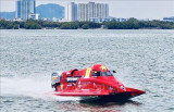 Vietnam ranks first at world powerboat race