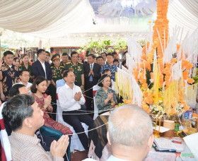 Party, State leaders join Lao traditional festival