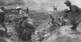 Ngày 17-4-1954: Ba mũi chiến hào của Trung đoàn 36 vây bọc kín cứ điểm 206
