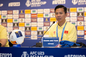 HLV Hoàng Anh Tuấn: “Tôi chỉ hài lòng về kết quả”