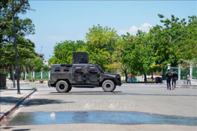 Mỹ điều máy bay đưa binh lính tới bảo vệ Đại sứ quán ở Haiti