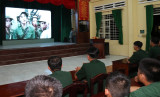 Chiếu phim “Giải phóng Sài Gòn” phục vụ cán bộ, chiến sĩ