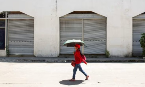 Heat wave in Southeast Asia closes schools, triggers health alerts