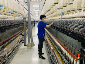 Industrial production recovers its growth