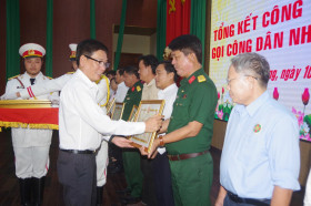 落实好“招谁准谁”方针