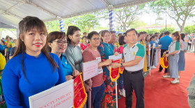Creating playground for 2,000 workers
