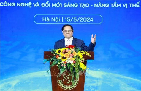 政府总理范明政出席越南科技日庆祝活动