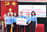 Liên đoàn Lao động tỉnh: Tặng 1.000 áo dài cho công nhân lao động nữ tỉnh Điện Biên