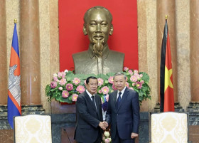 越南国家主席苏林：推动越柬关系不断走实走深