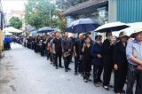 Hàng ngàn người dân tới viếng Tổng Bí thư Nguyễn Phú Trọng tại quê nhà