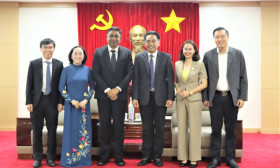 Provincial leader welcomes Indian Consul General in HCM city