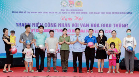 Nâng cao nhận thức an toàn giao thông trong thanh niên công nhân