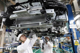 Vietnam needs to diversify supply chains for sustainable growth: economists