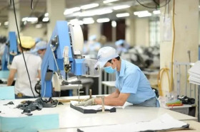 第四季度超过42%的受访企业预测生产经营呈现向好态势