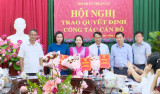 Thành ủy Thuận An: Trao quyết định cán bộ phường Vĩnh Phú nhiệm kỳ 2021-2026