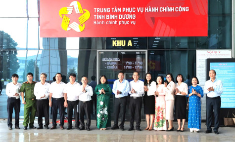 Ra mắt và vận hành giai đoạn 1 Trung tâm Phục vụ hành chính công “một cấp” tỉnh Bình Dương