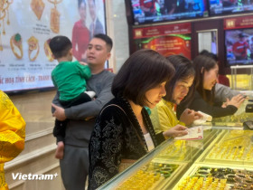 Giá vàng miếng và nhẫn cùng tăng 400.000 đồng theo đà thế giới