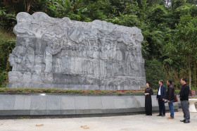 Precedence of a glorious cause