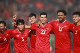 Hạ Singapore 3-1, Việt Nam hiên ngang vào chung kết ASEAN Cup 2024